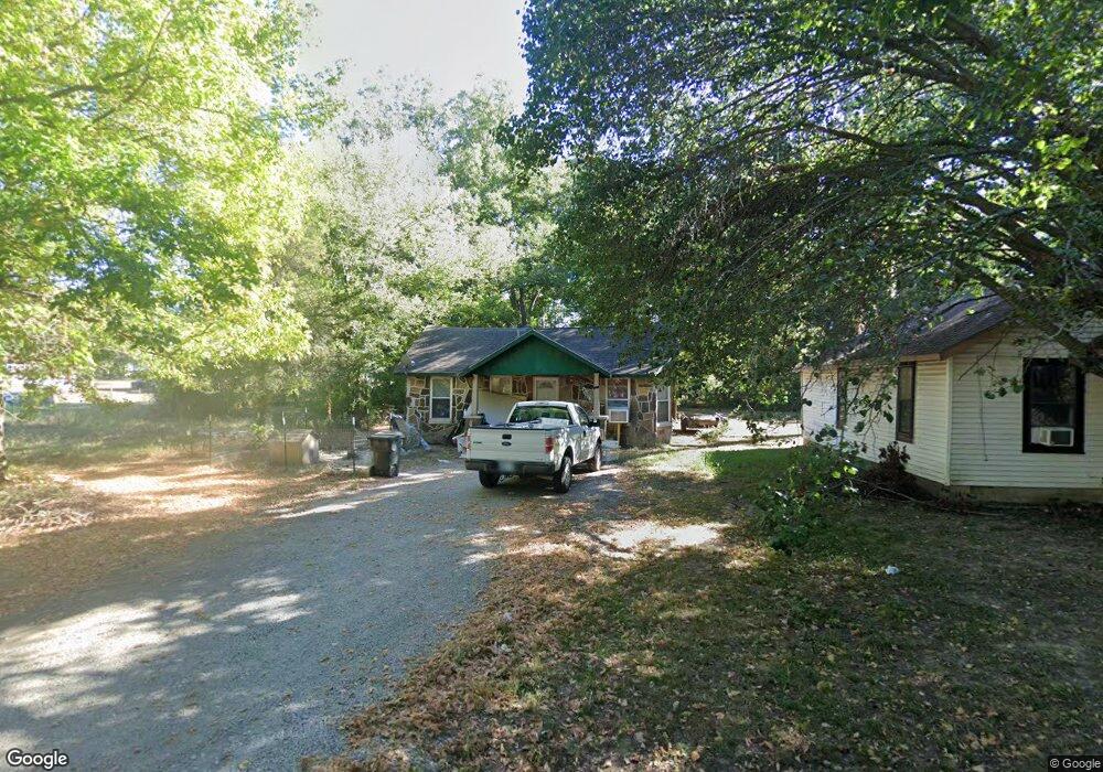 405 W Scott St, Henryetta, OK 74437 - photo 1