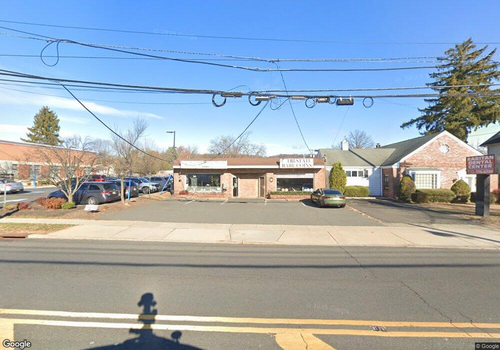 423 W Union Ave, Bound Brook, NJ 08805 - photo 1