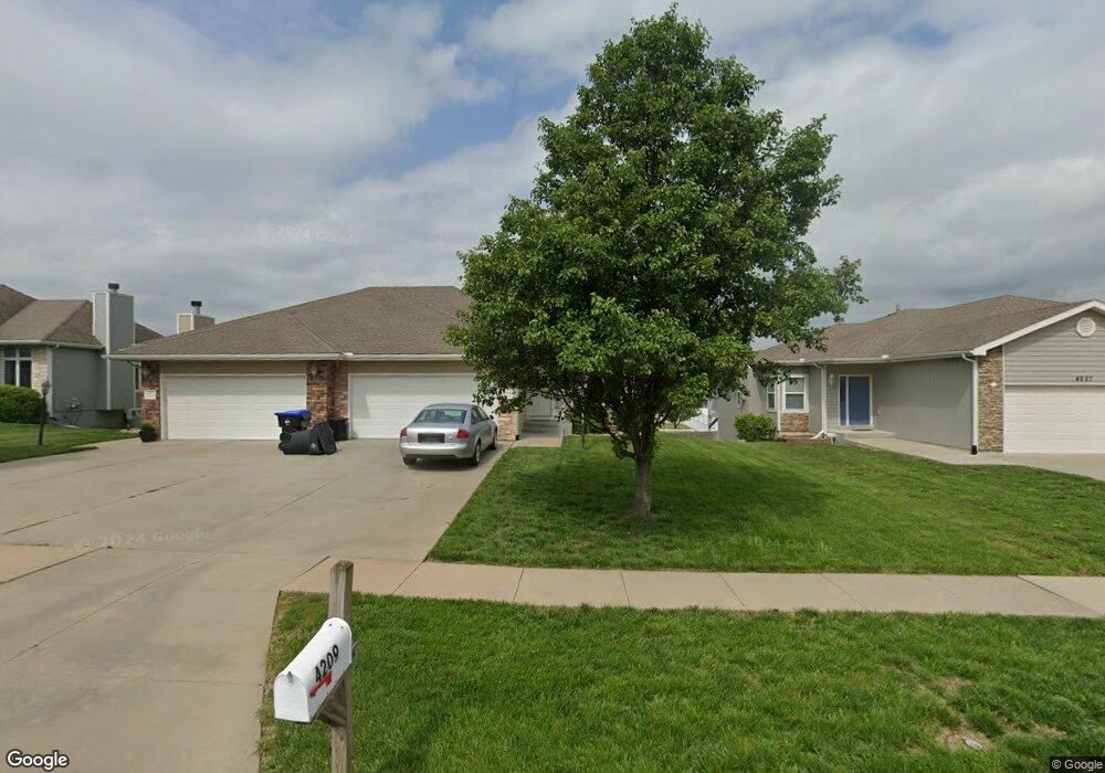 4209 SW Shenandoah Rd, Topeka, KS 66610 - photo 1