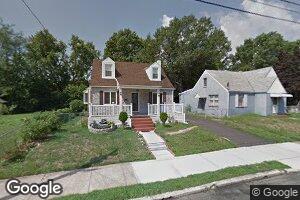621 N 35th St, Camden, NJ 08105