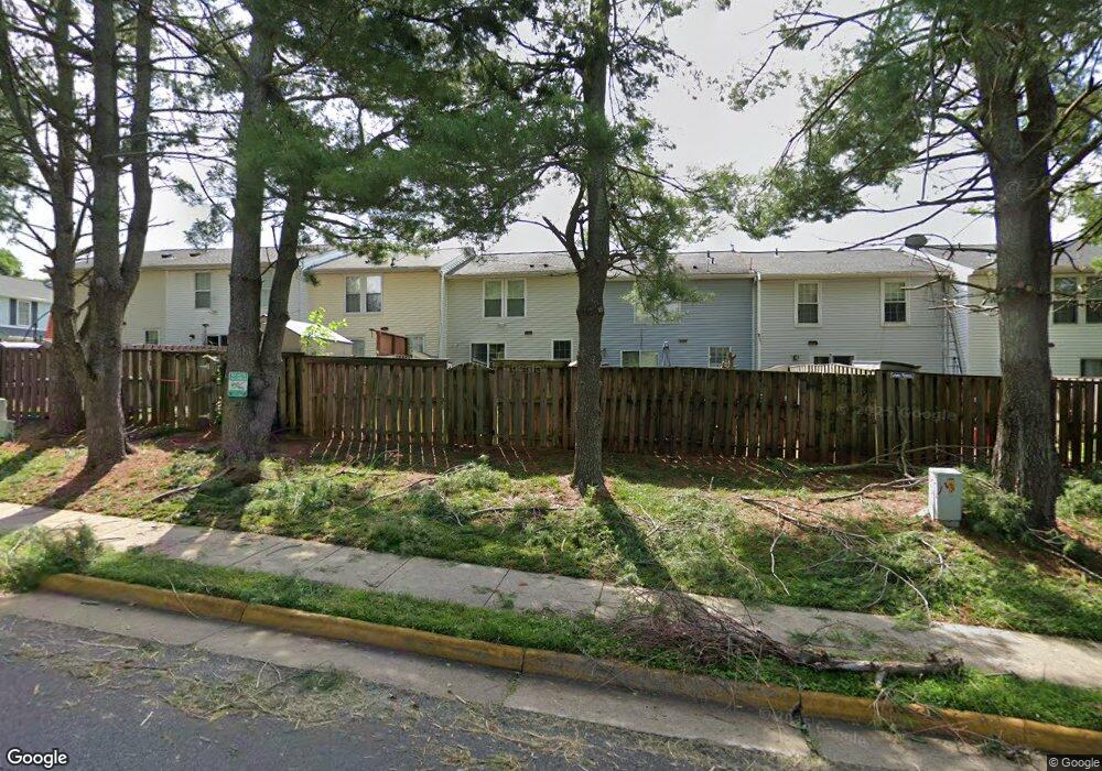 837 Oak Leaf Ct, Warrenton, VA 20186 - photo 1