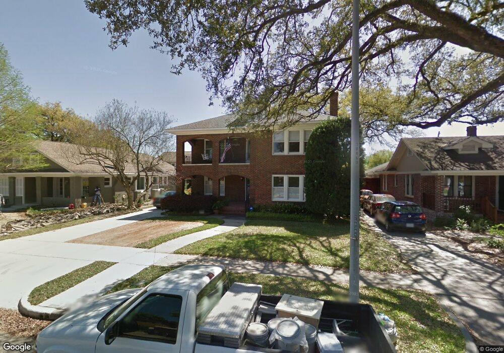 1611 Colquitt St, Houston, TX 77006 - photo 1