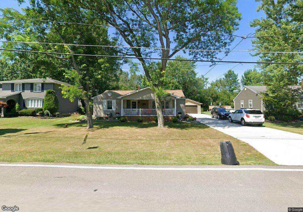 2799 Stenzel Ave, North Tonawanda, NY 14120 - photo 1