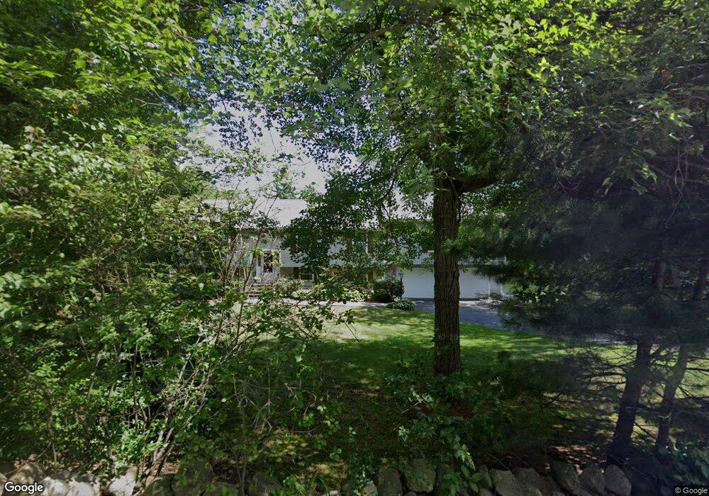 28 Walnut St, Foxboro, MA 02035 - photo 1