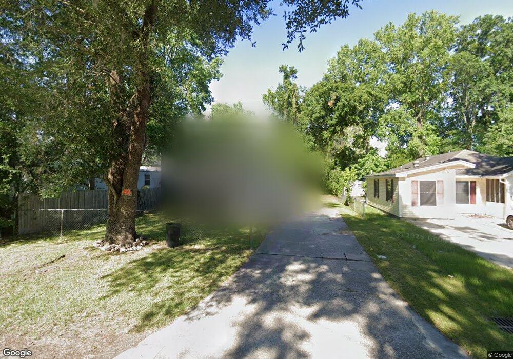 1261 Pangola Dr, Jacksonville, FL 32205 - photo 1