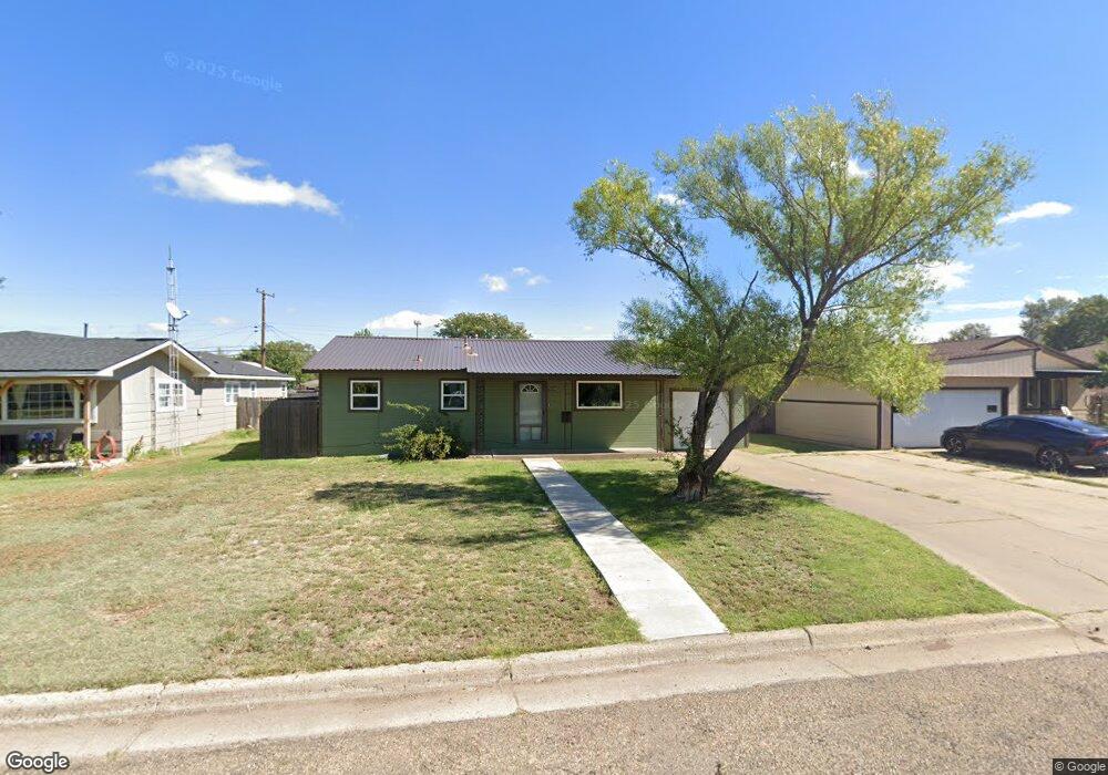 506 Cedar Ave, Dumas, TX 79029 - photo 1