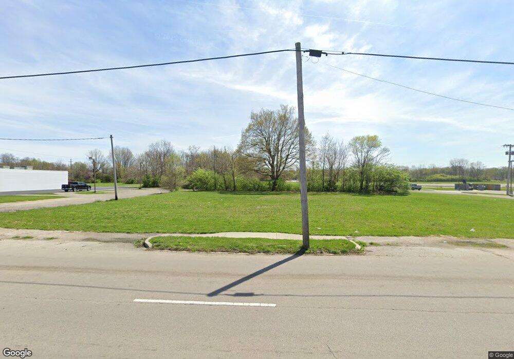 2717 Nichol Ave, Anderson, IN 46011 - photo 1