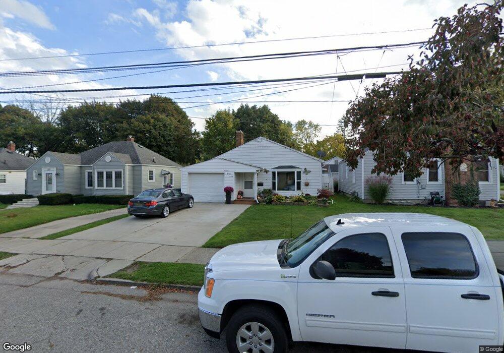 1327 Edward St, Lansing, MI 48910 - photo 1