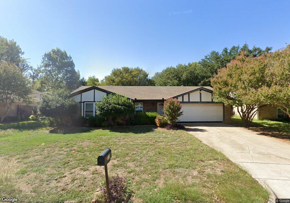 6513 Simmons Rd, North Richland Hills, TX 76182 - photo 1