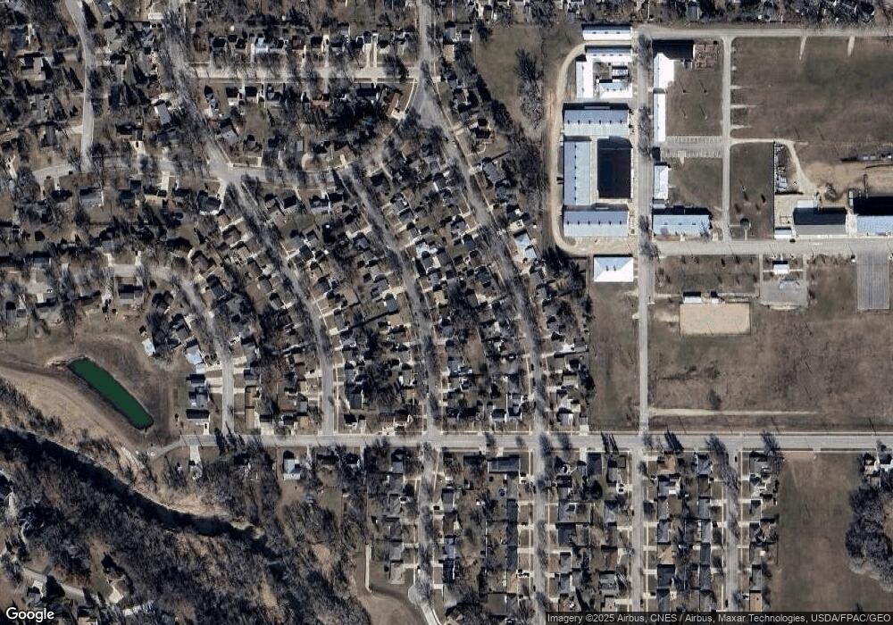 805 18th St SW, Austin, MN 55912 - photo 1