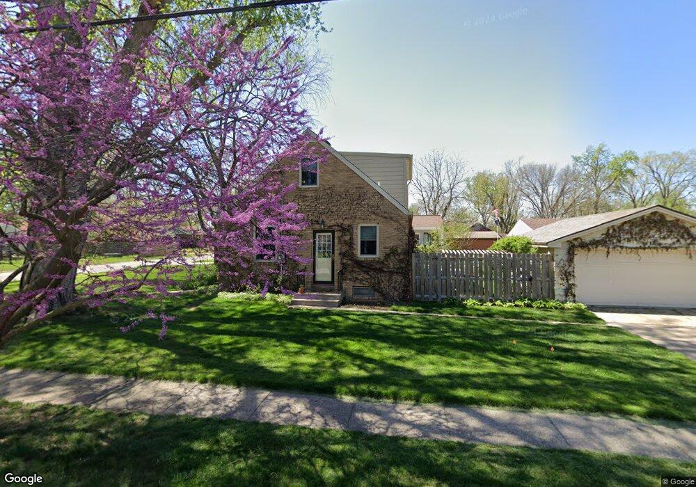 4903 Holcomb Ave, Des Moines, IA 50310 - photo 1