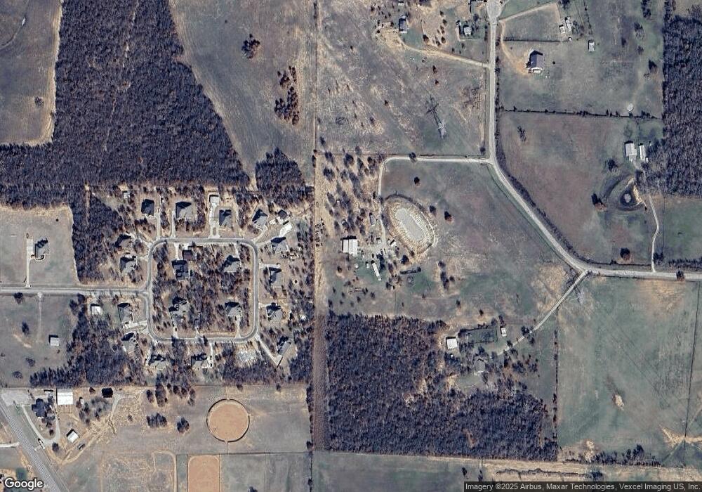 511 Trails End, Poolville, TX 76487 - photo 1