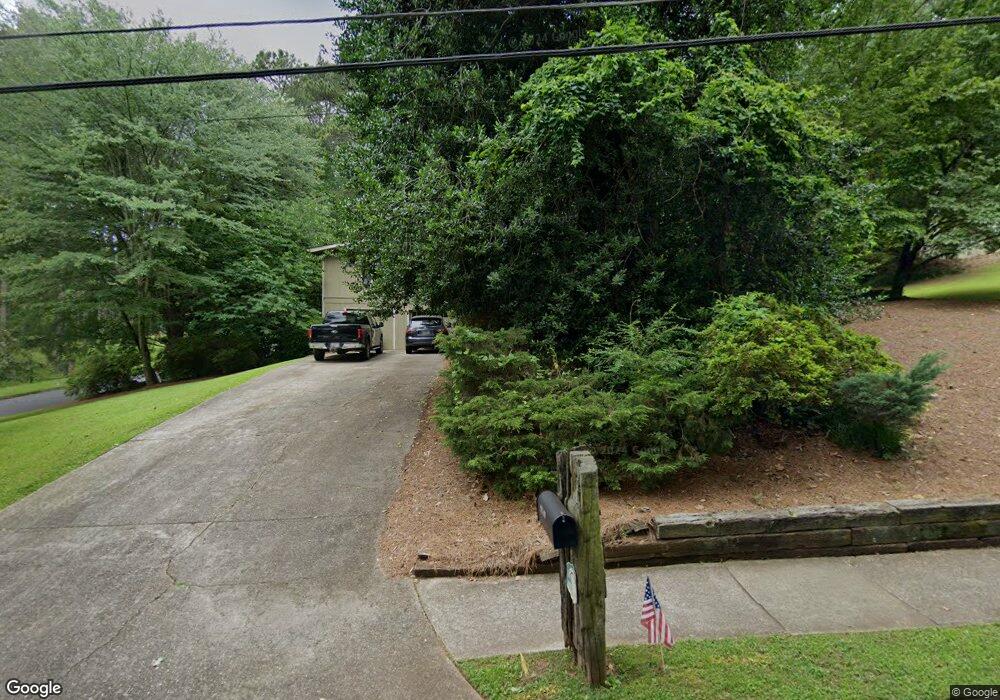 10340 Shallowford Rd, Roswell, GA 30075 - photo 1