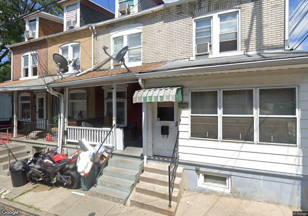 237 E Maple St, Allentown, PA 18109 - photo 1