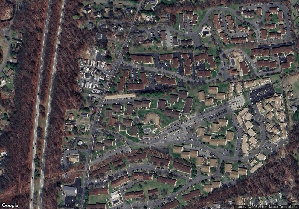 110 Country Club Ln unit 110, Pomona, NY 10970 - photo 1