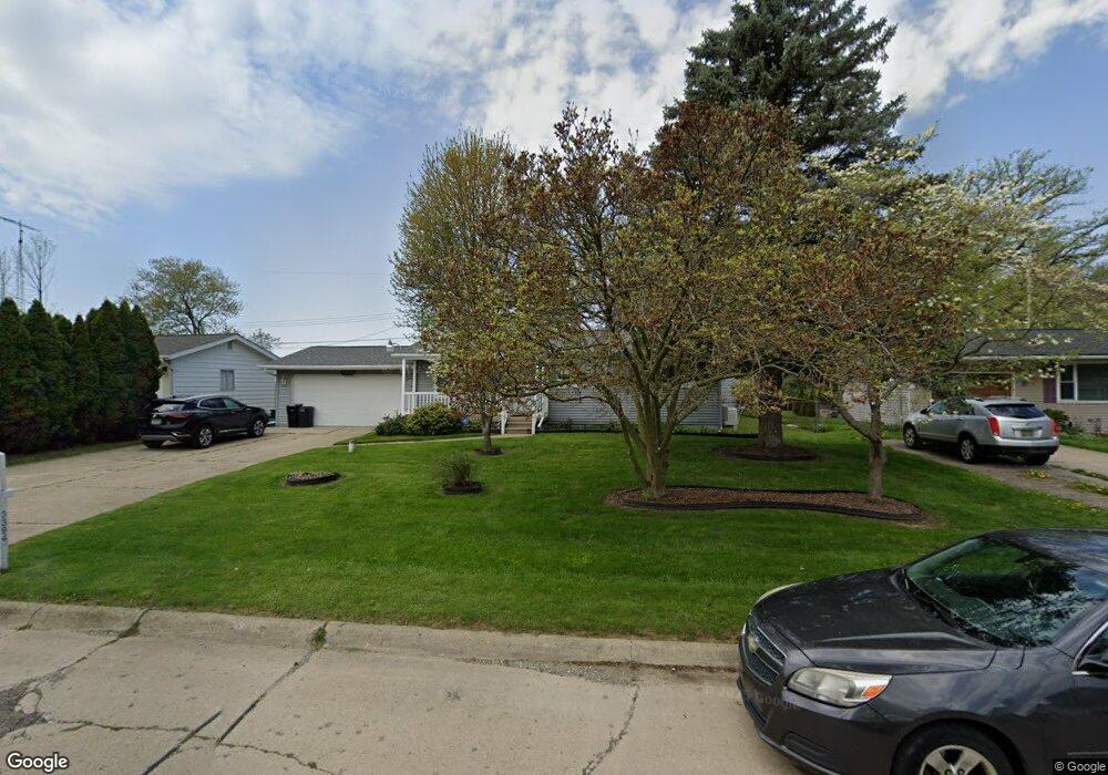 3394 Southgate Dr, Flint, MI 48507 - photo 1