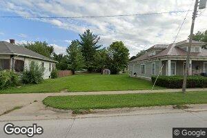 703 White St, Canton, MO 63435