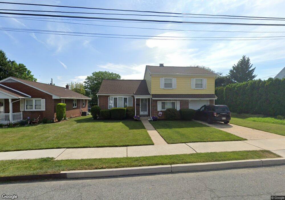 417 S Muhlenberg St unit 421, Allentown, PA 18104 - photo 1