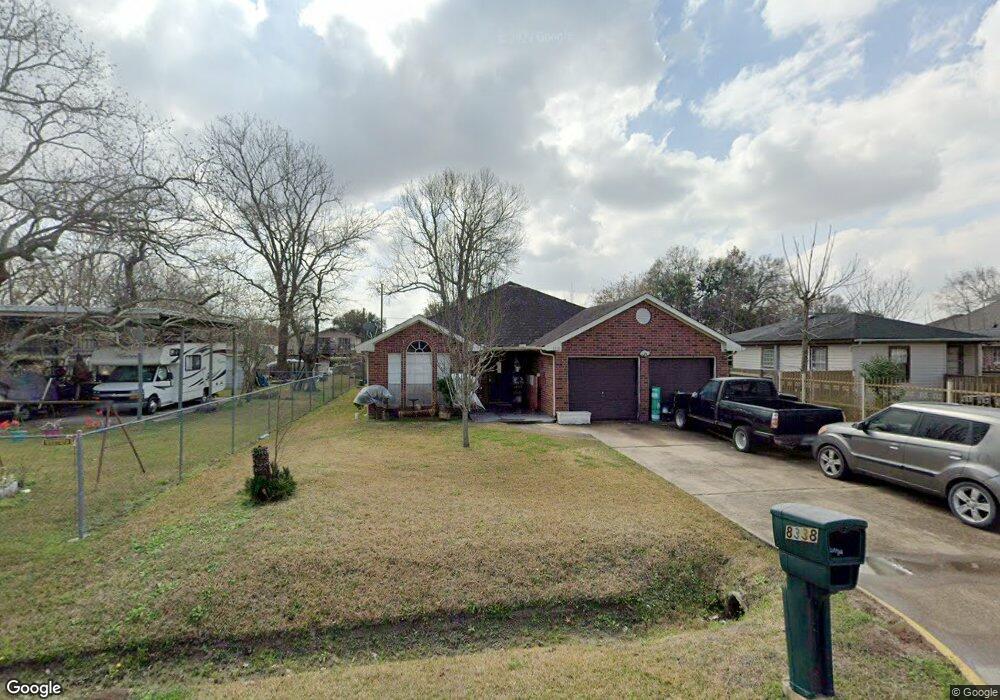 8338 Holiday Ln, Houston, TX 77075 - photo 1