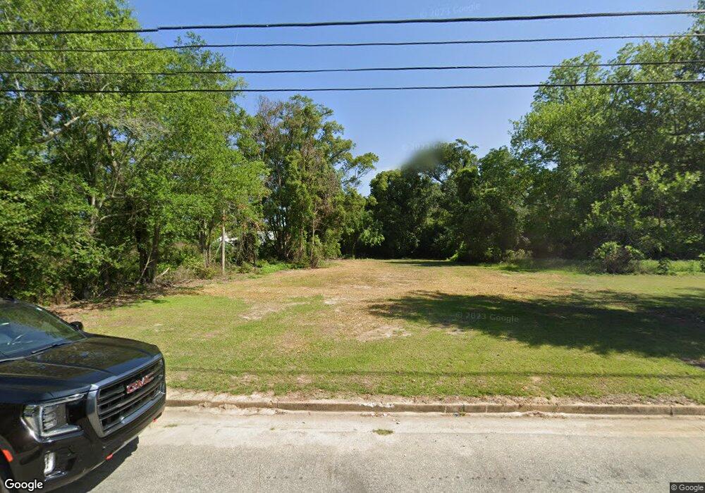 611 Hillcrest Ave, Moultrie, GA 31768 - photo 1