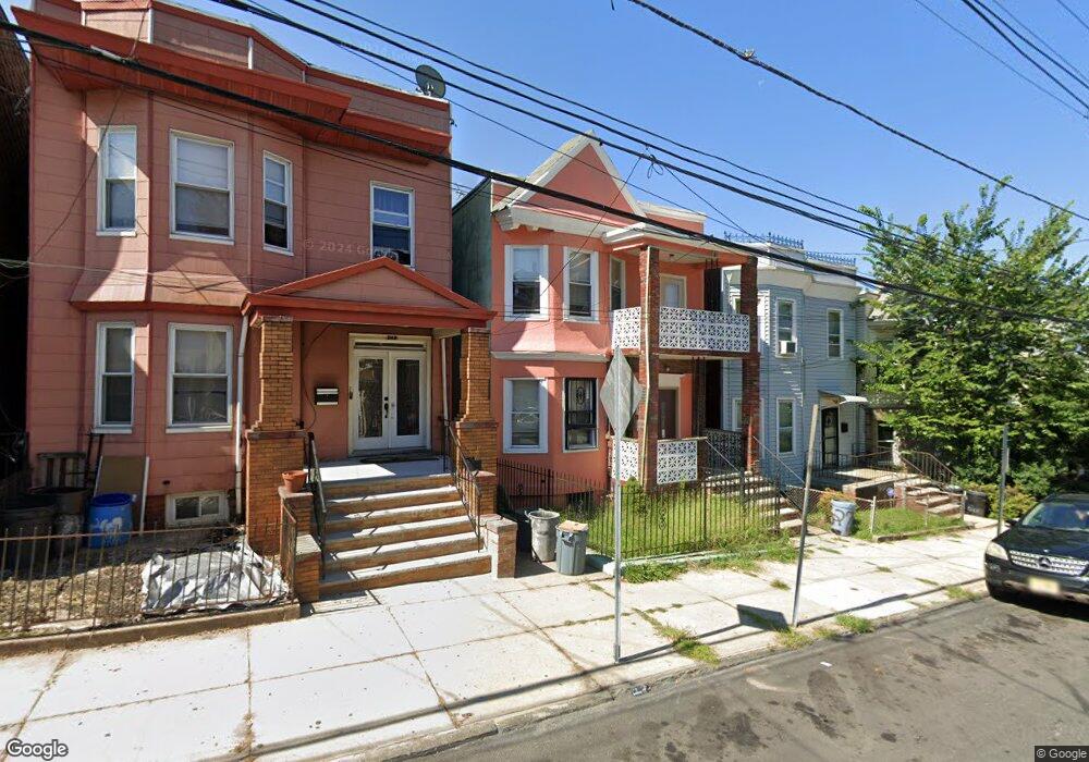 273 Claremont Ave, Jersey City, NJ 07305 - photo 1