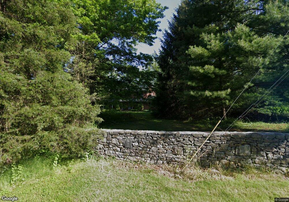 190 Pearl Dr, Shepherdstown, WV 25443 - photo 1