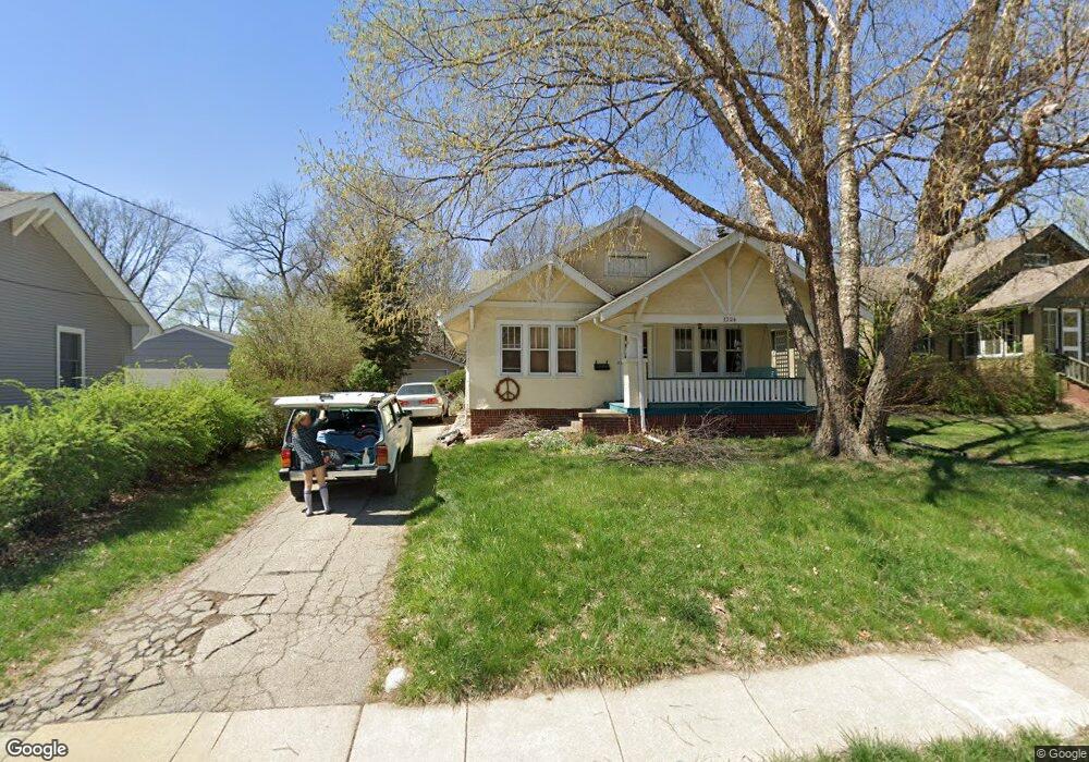 1224 40th St, Des Moines, IA 50311 - photo 1