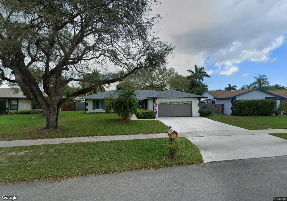 1041 SW 127th Terrace, Davie, FL 33325 - photo 1