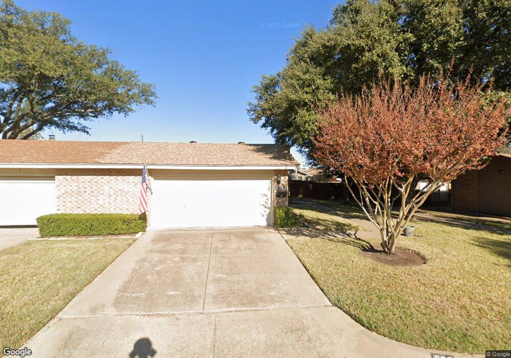 823 Shady Glen Ln, Bedford, TX 76021 - photo 1