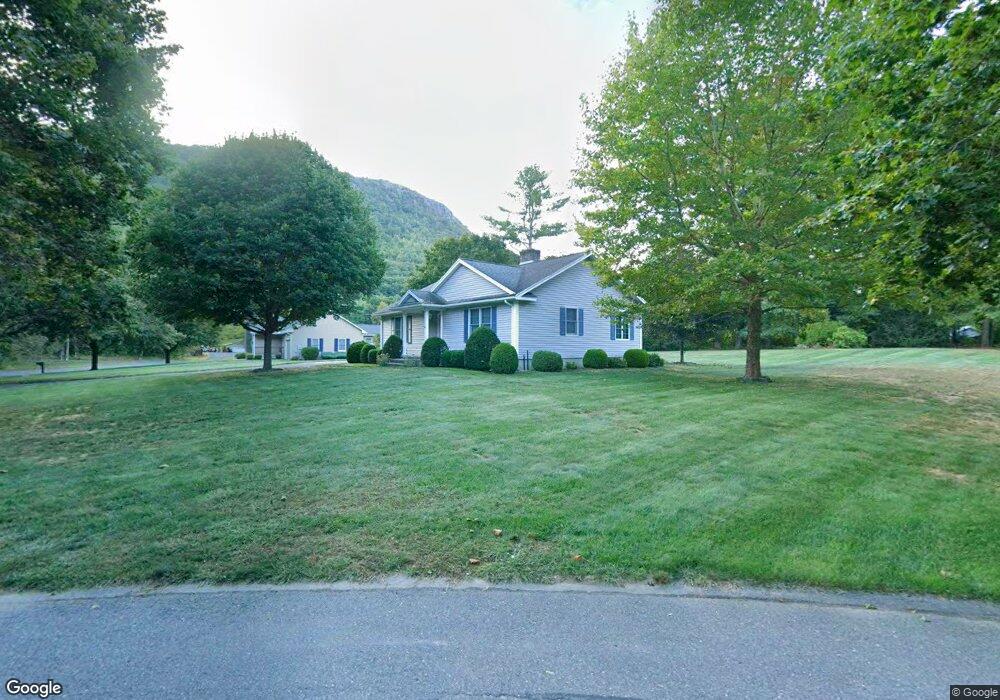 3 Brittany Ln, Easthampton, MA 01027 - photo 1