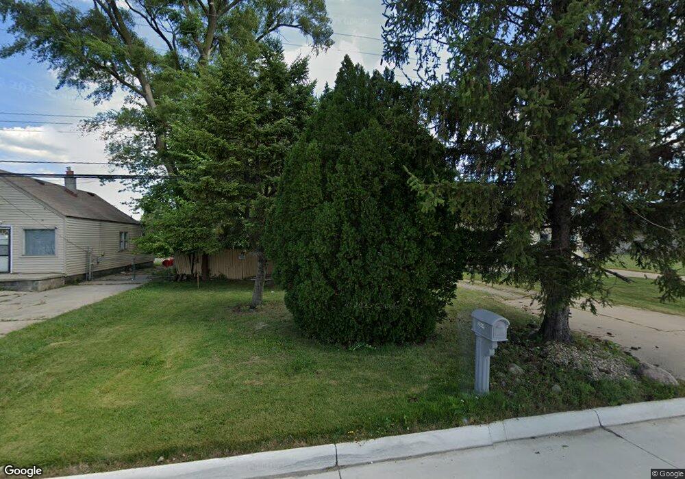 30444 Garfield St, Roseville, MI 48066 - photo 1