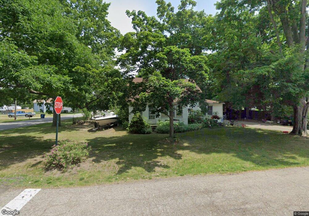 336 Vine St, Wayland, MI 49348 - photo 1