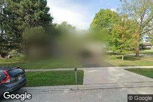 22 Washtenaw St, Algonquin, IL 60102