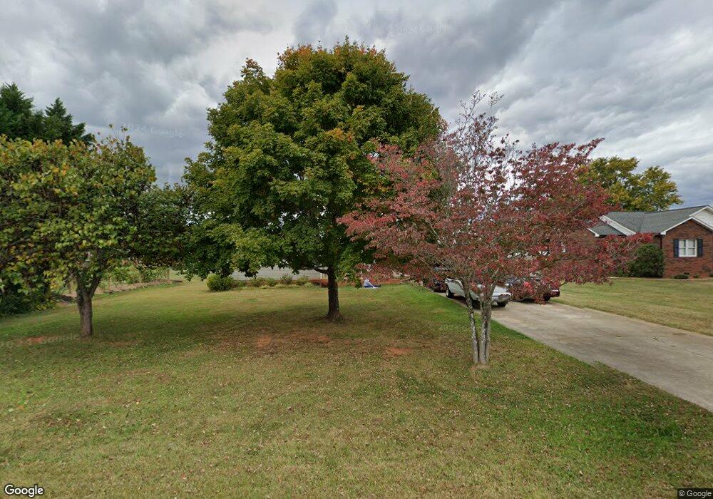 139 Elk Dr, Statesville, NC 28625 - photo 1