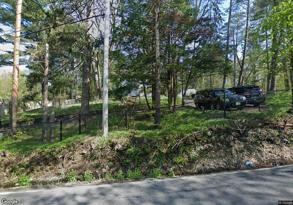 89 Plank Rd, Troy, NY 12182 - photo 1