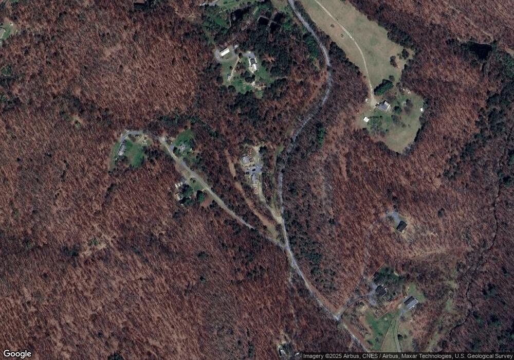 130 Pine Cone Dr, Cross Junction, VA 22625 - photo 1