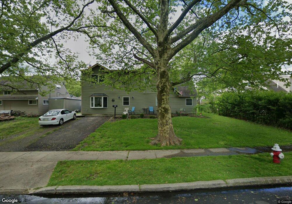 171 Red Cedar Dr, Levittown, PA 19055 - photo 1