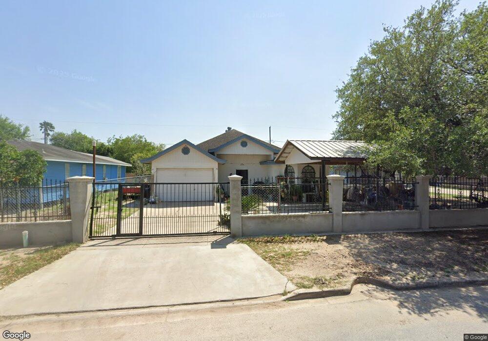 311 San Vicente Dr, Alamo, TX 78516 - photo 1