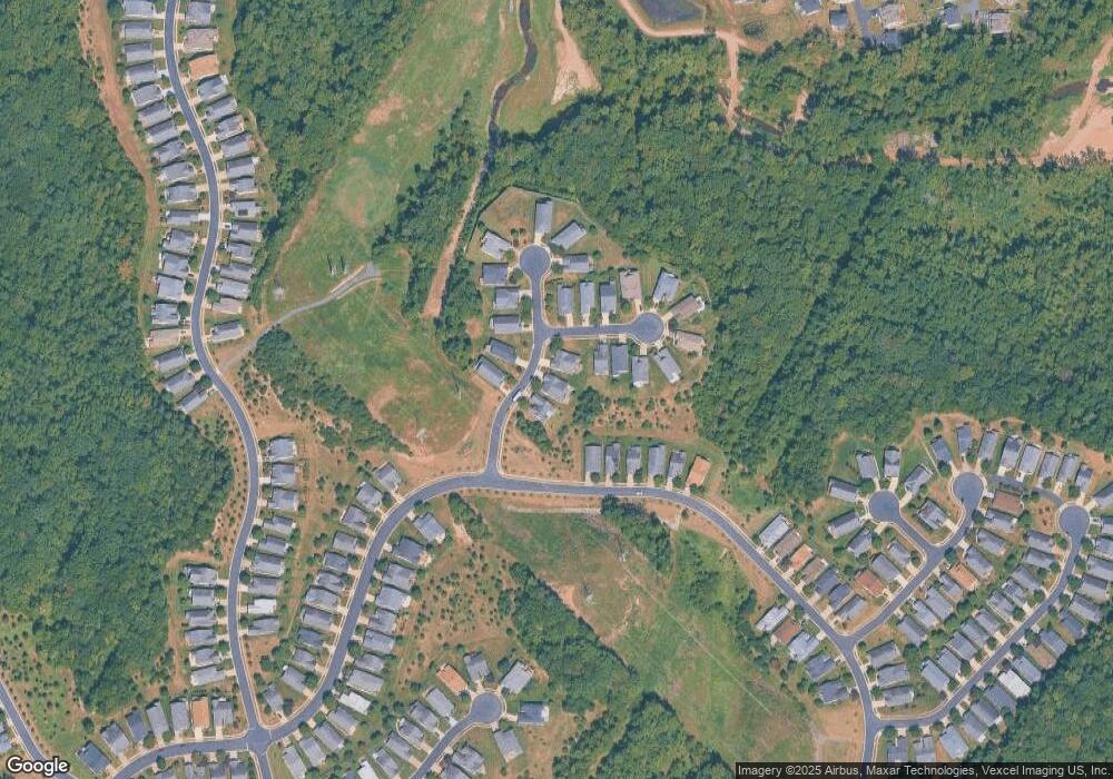 16225 Timid Creek Ct, Dumfries, VA 22025 - photo 1