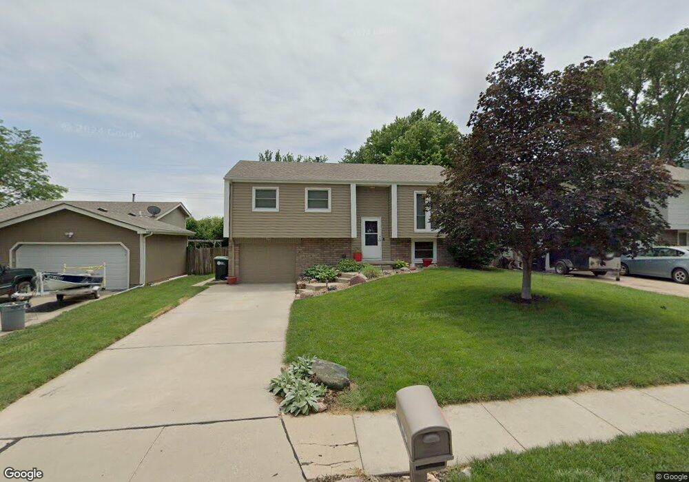 13013 Meredith Ave, Omaha, NE 68164 - photo 1