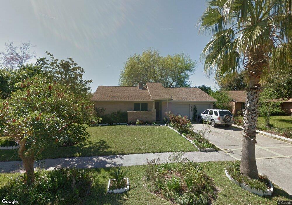 8434 Gulf Spring Ln, Houston, TX 77075 - photo 1