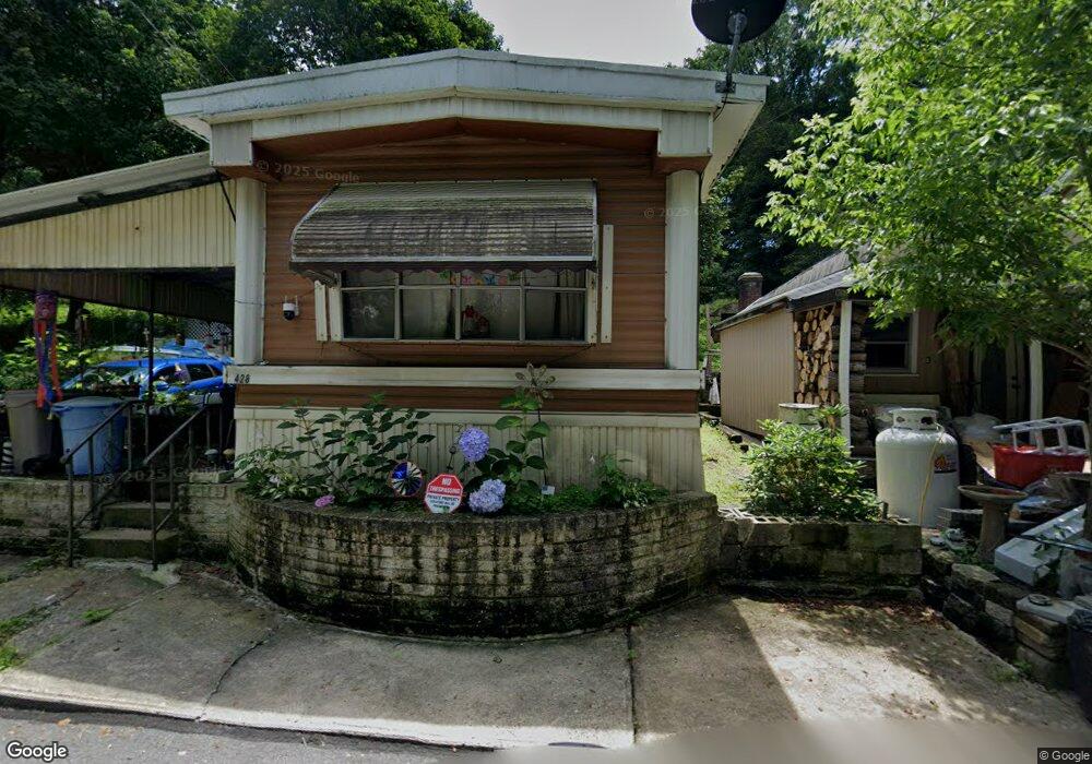 426 E Front St, Lansford, PA 18232 - photo 1