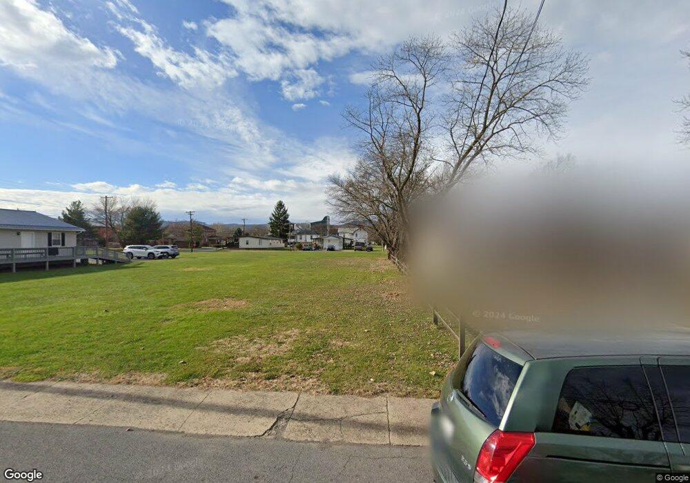 306 N Elm St, Moorefield, WV 26836 - photo 1