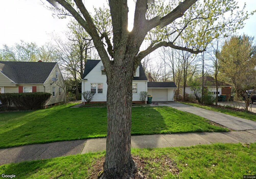 5245 Camden Rd, Maple Heights, OH 44137 - photo 1