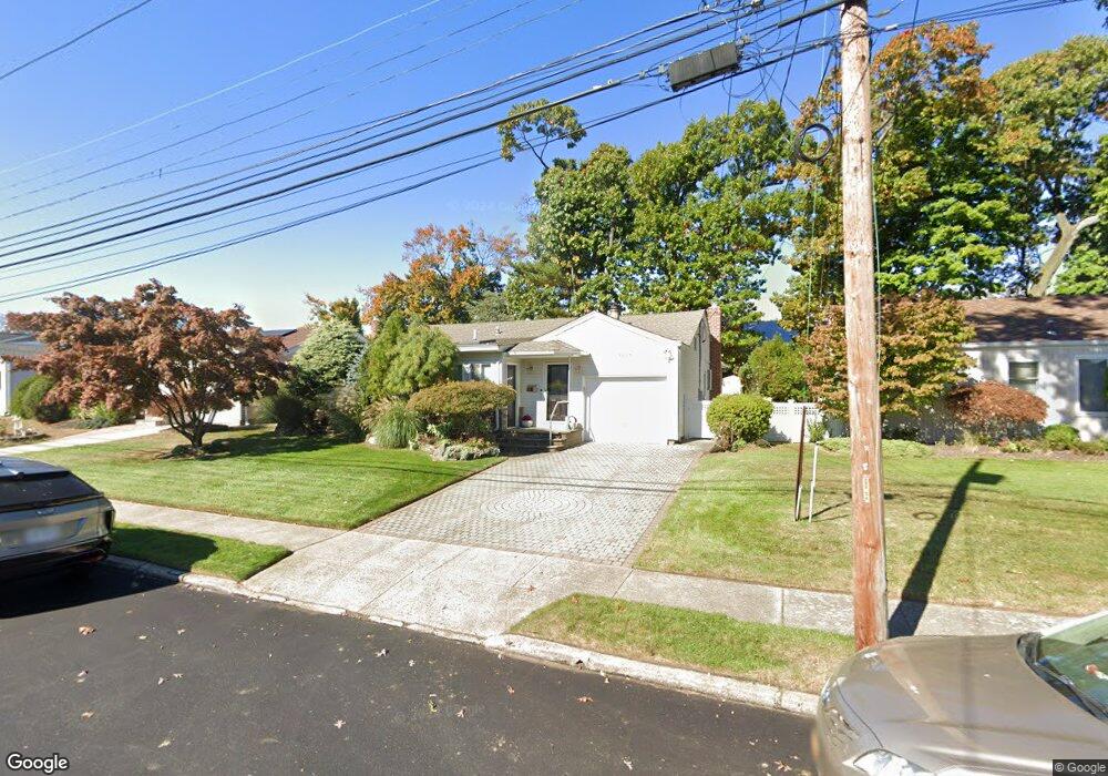 1397 Noel Ct, Merrick, NY 11566 - photo 1