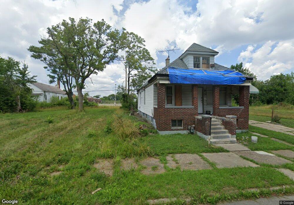 1973 Mclean St, HamtraMcK, MI 48212 - photo 1