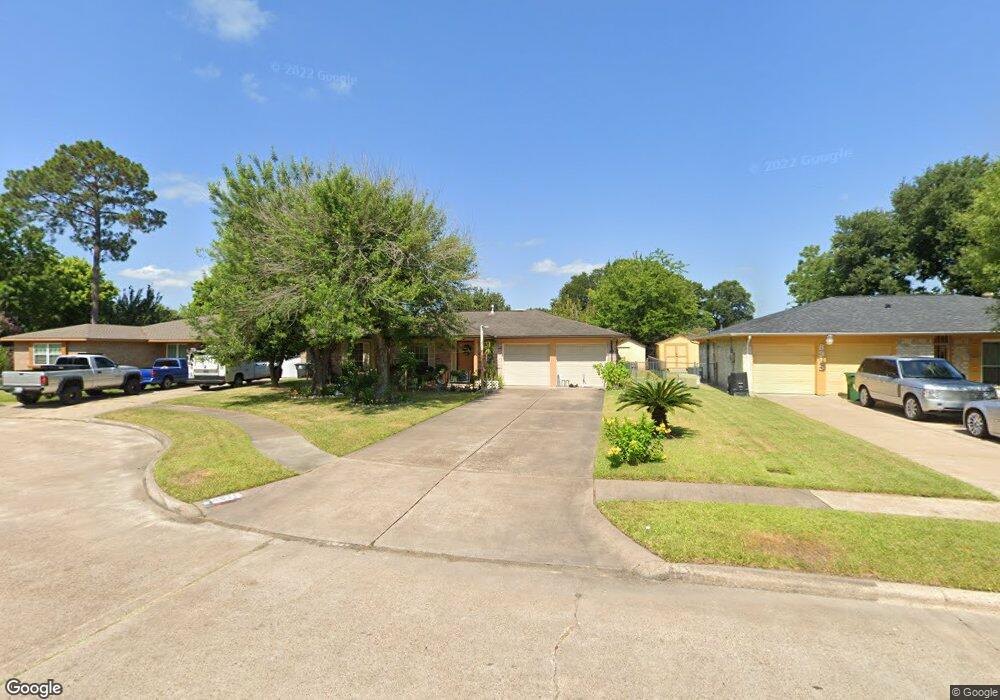 8911 Indian River Dr, Houston, TX 77088 - photo 1