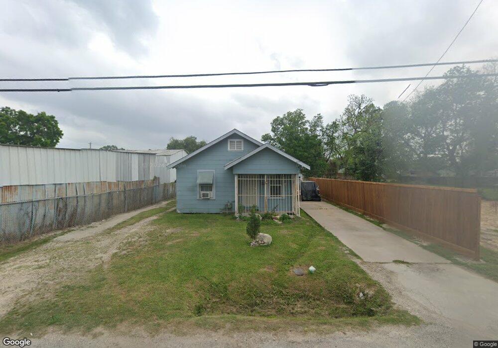 113 Sylvester Rd, Houston, TX 77009 - photo 1