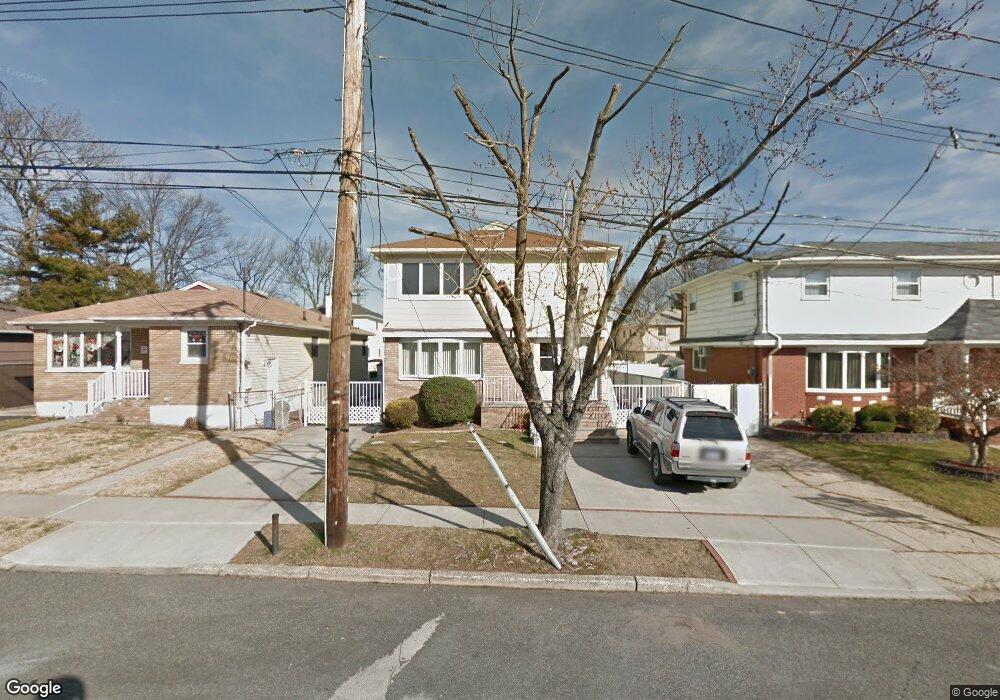 39 Emmet Ave, Staten Island, NY 10306 - photo 1
