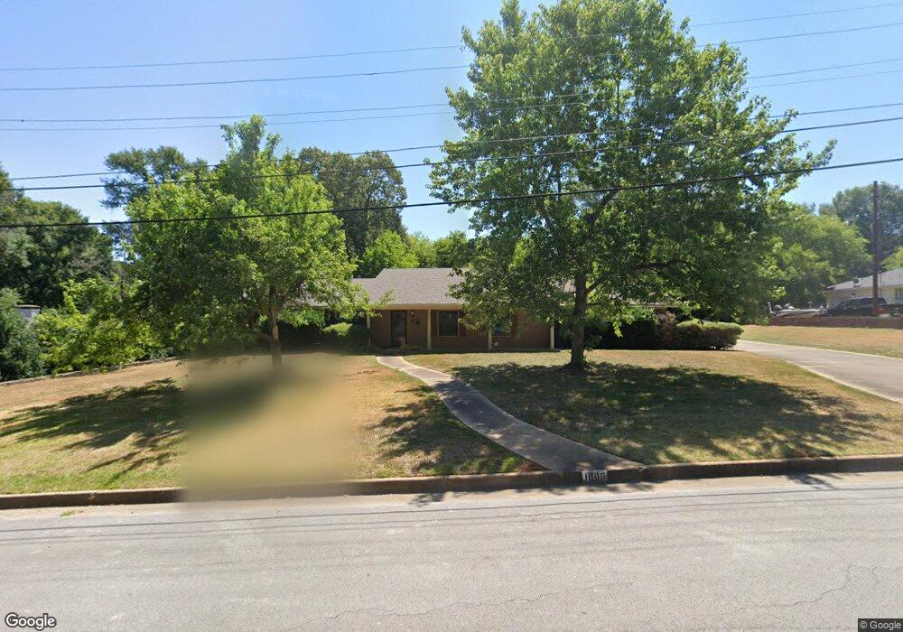 1000 Hillcrest Dr, Longview, TX 75601 - photo 1